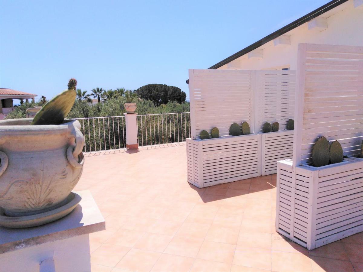Hotel Residence Noto Marina Exterior photo